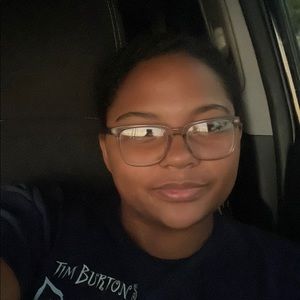 Meet your Posher, Jada